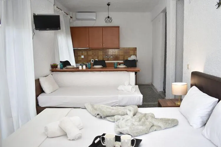Pelekan Rooms And Apartments Athina 22 Pefkochori 0*,