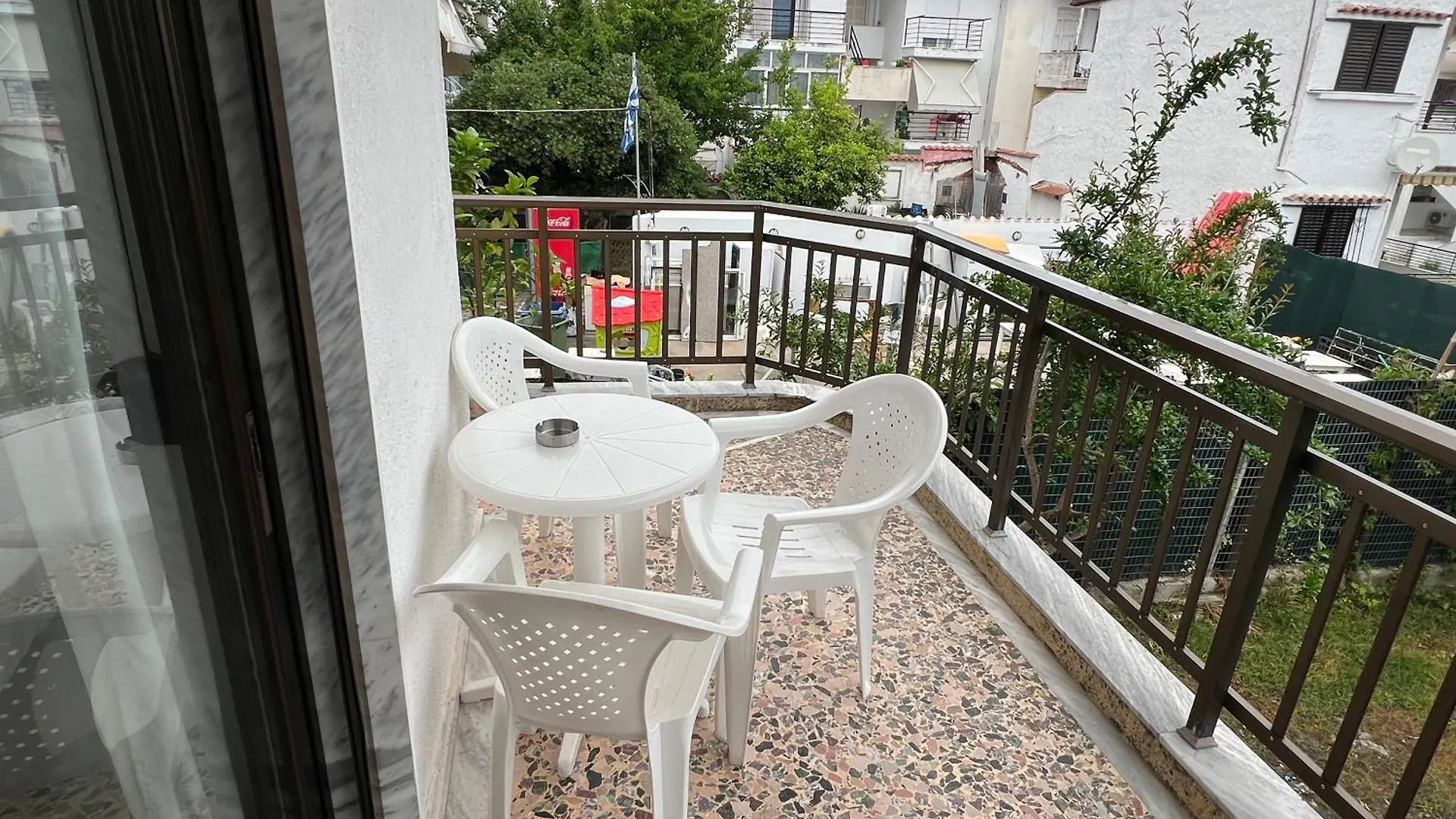 Pelekan Rooms And Apartments Athina 22 Pefkochori Grecia